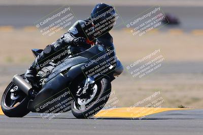 media/Oct-08-2022-SoCal Trackdays (Sat) [[1fc3beec89]]/Turn 14 (1050am)/